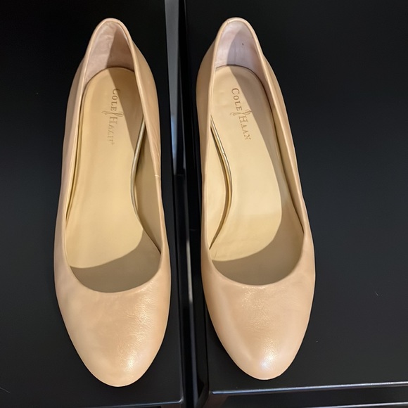 Cole Haan Flats - Picture 8 of 8